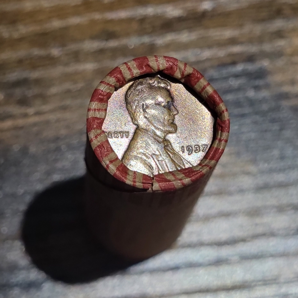 1937/1938 Gem Rainbow Toned Wheat Enders on Sealed Roll of 50 Wheat Pennies - Picture 4 of 7